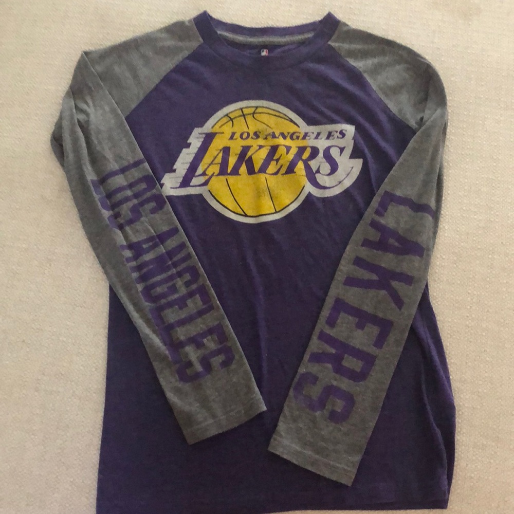 Lakers long-sleeve t-shirt